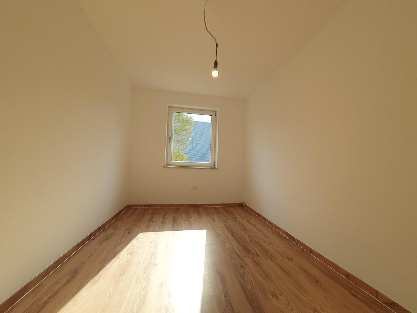 Büro/2. Zimmer