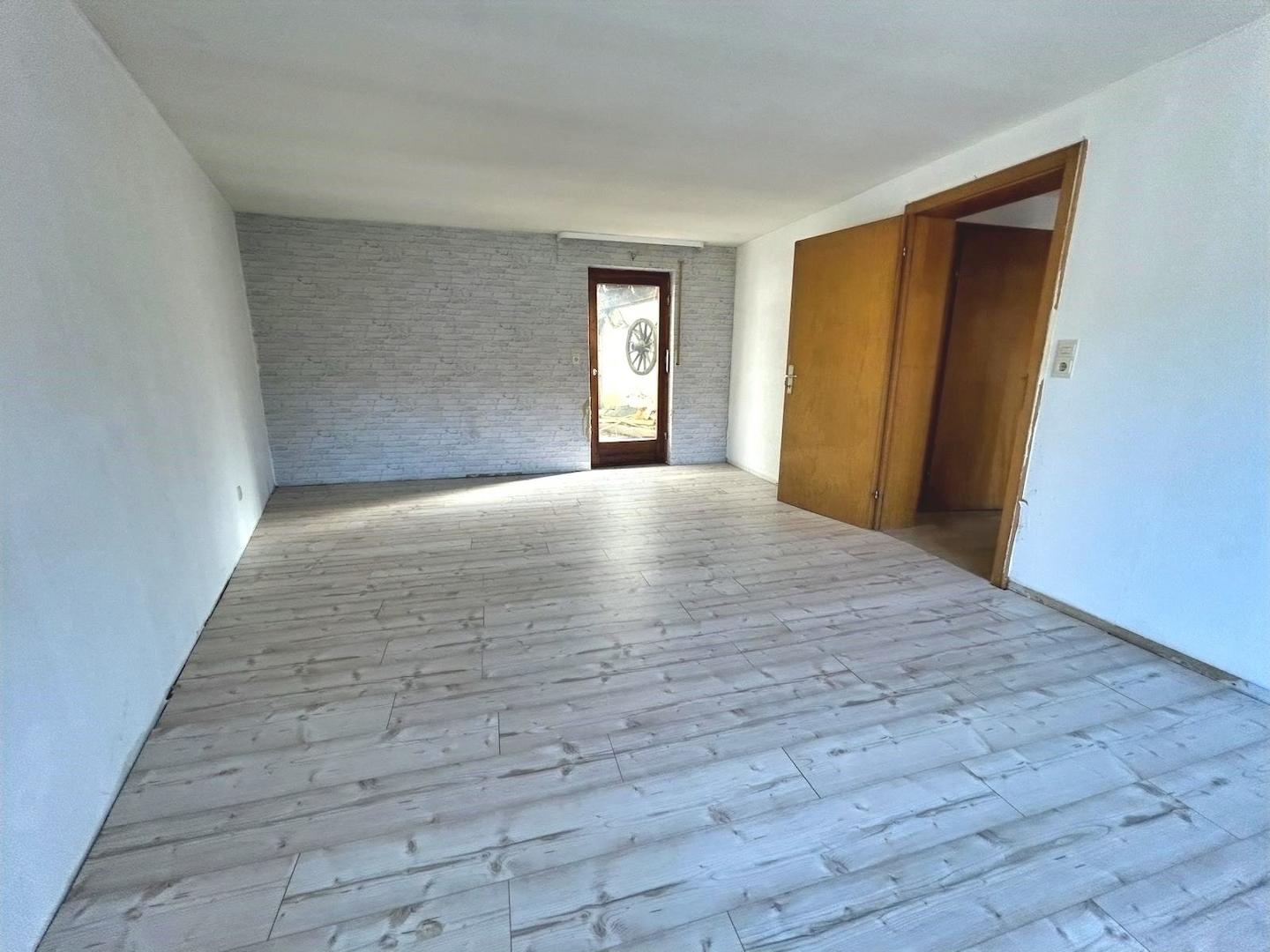 Wohnzimmer EG mit Ausgang Garten