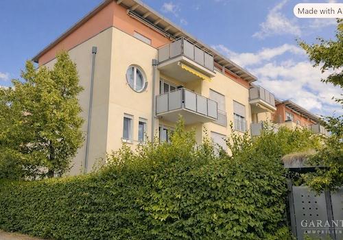 Hausansicht Balkonseite
