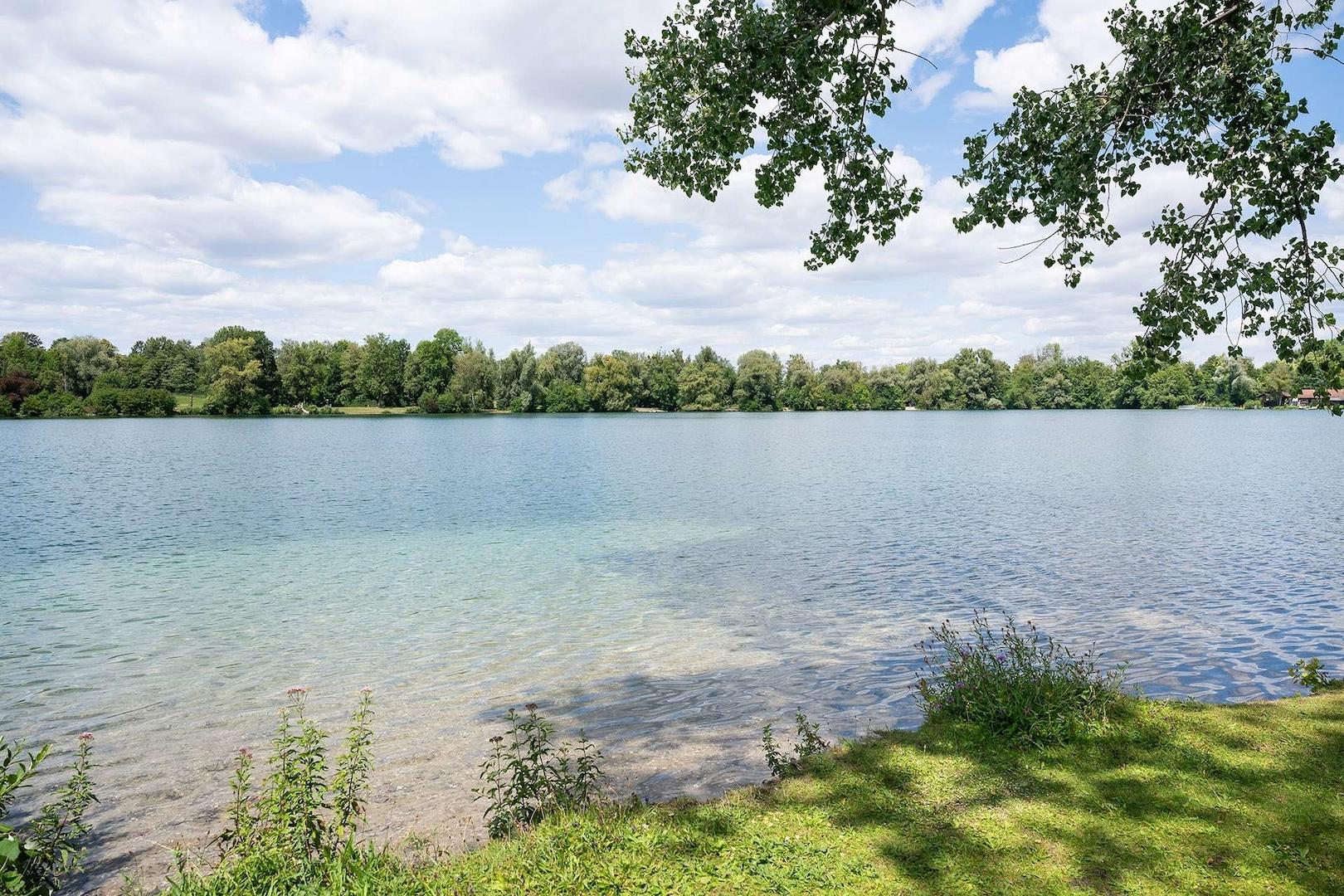 Feldmochinger See (nur 10 Radminuten entfernt)