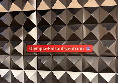 OEZ (12 Fahrtminuten entfernt)