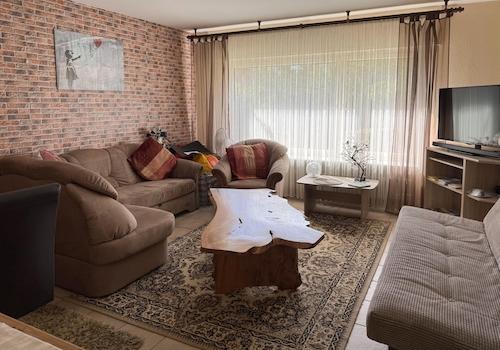 Fernsehzimmer Erdgeschoß