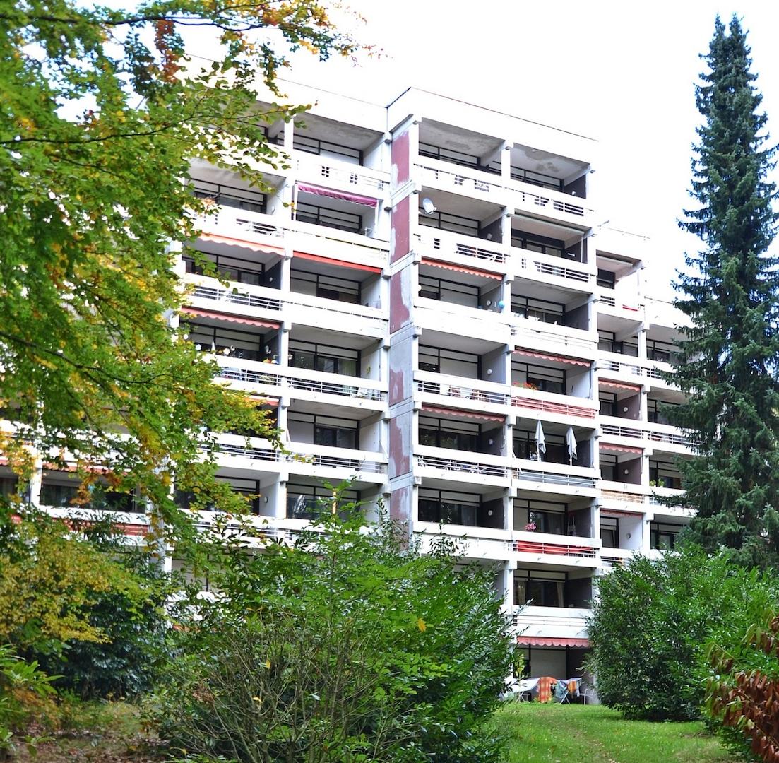 Angeboten wird Penthousewohnung auf der Ostseite
