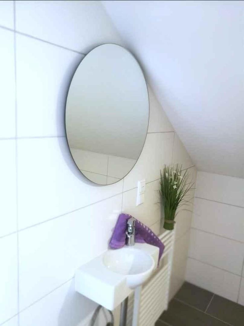 Gast Dusche im DG