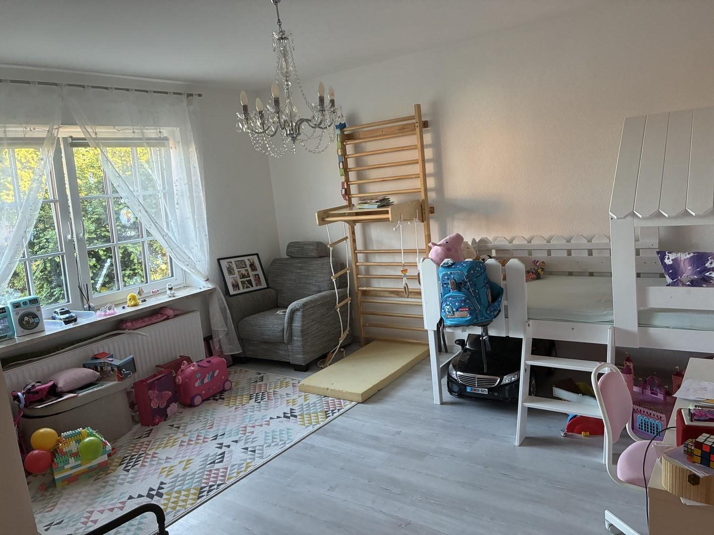 Kinderzimmer unten