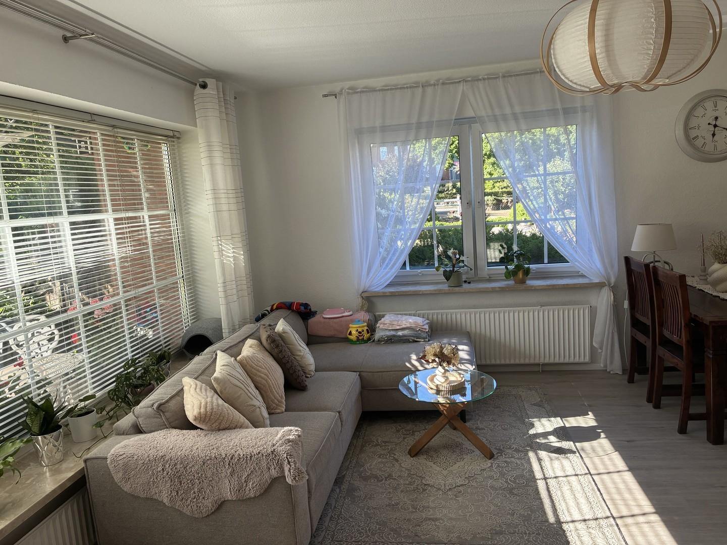 Wohnzimmer unten