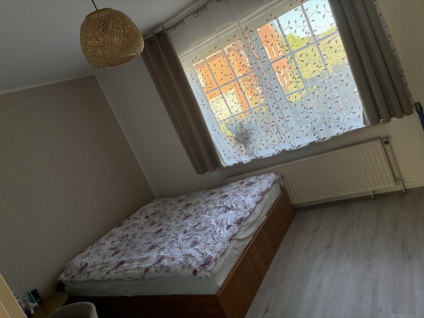 Schlafzimmer unten
