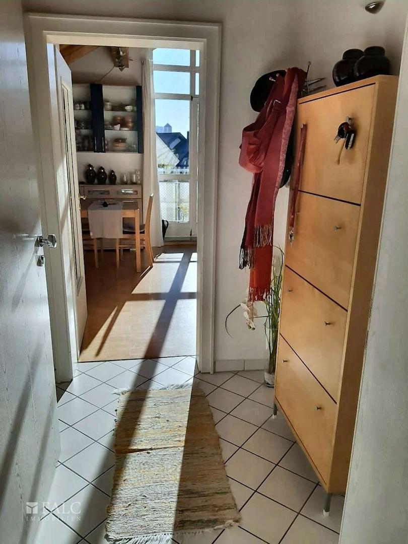 Diele Blick zum Wohnbereich