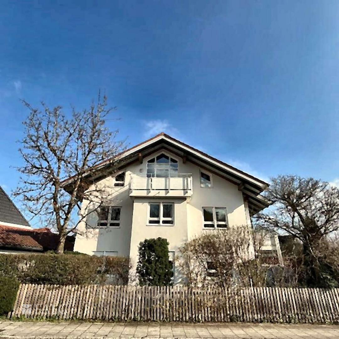 Hausansicht Strassenseite