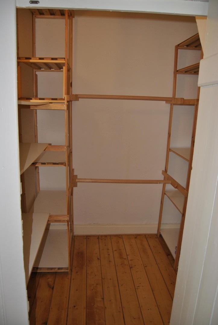 Einbauschrank
