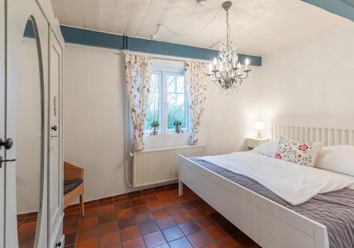 Schlafzimmer EG