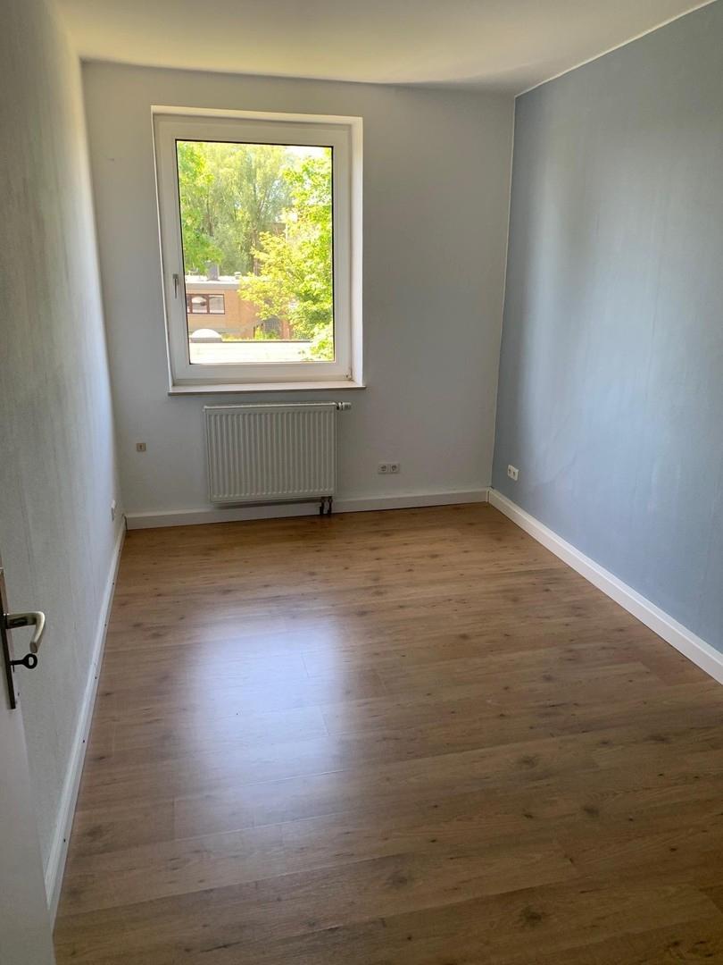 Zimmer 1 zur Straßenseite 