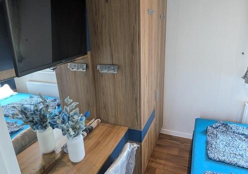 Schlafzimmer Bild 1