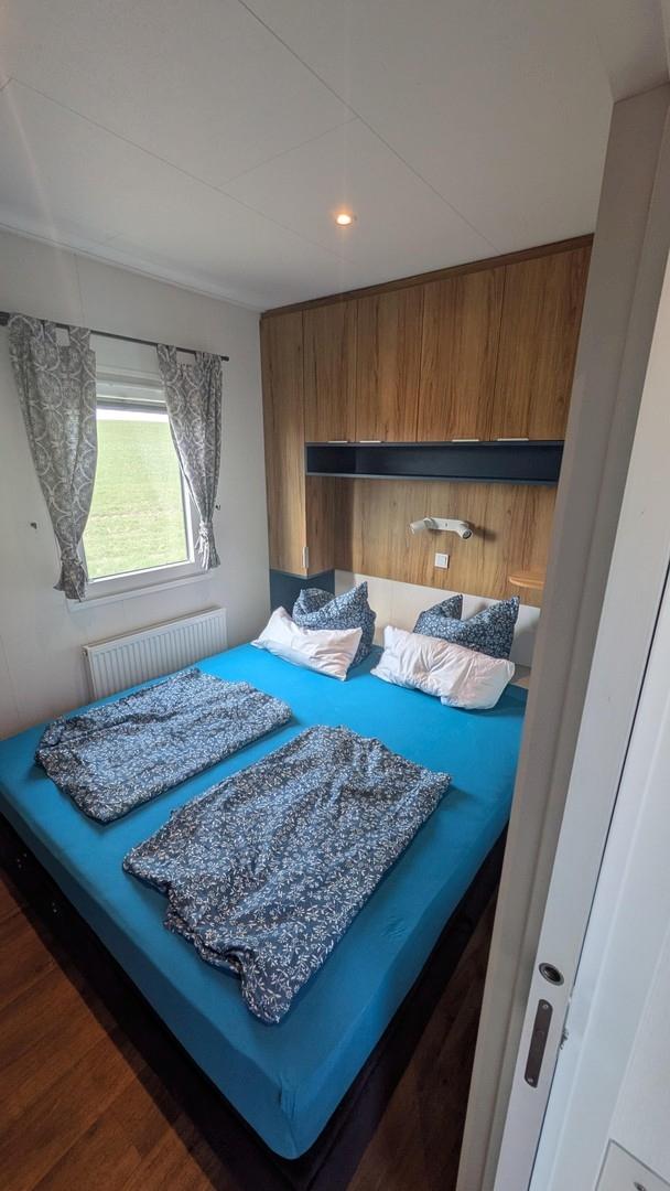 Schlafzimmer Bild 2