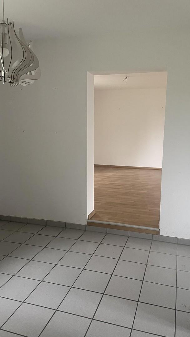 Durchgang Küche/Wohnzimmer