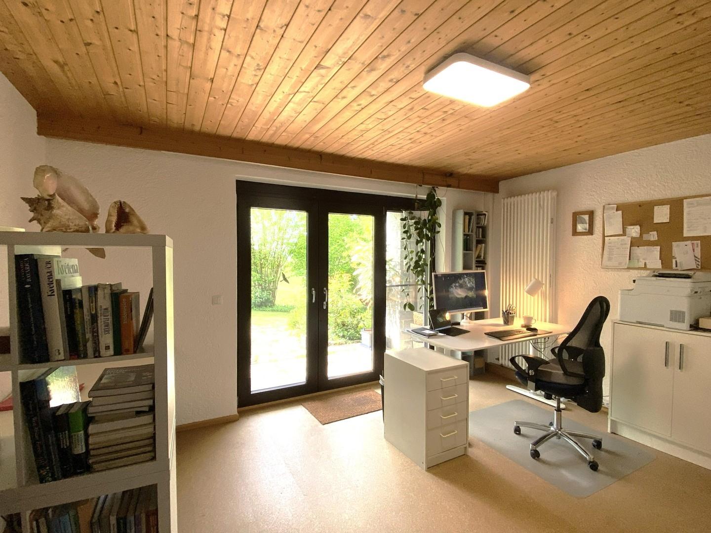 UG Büro