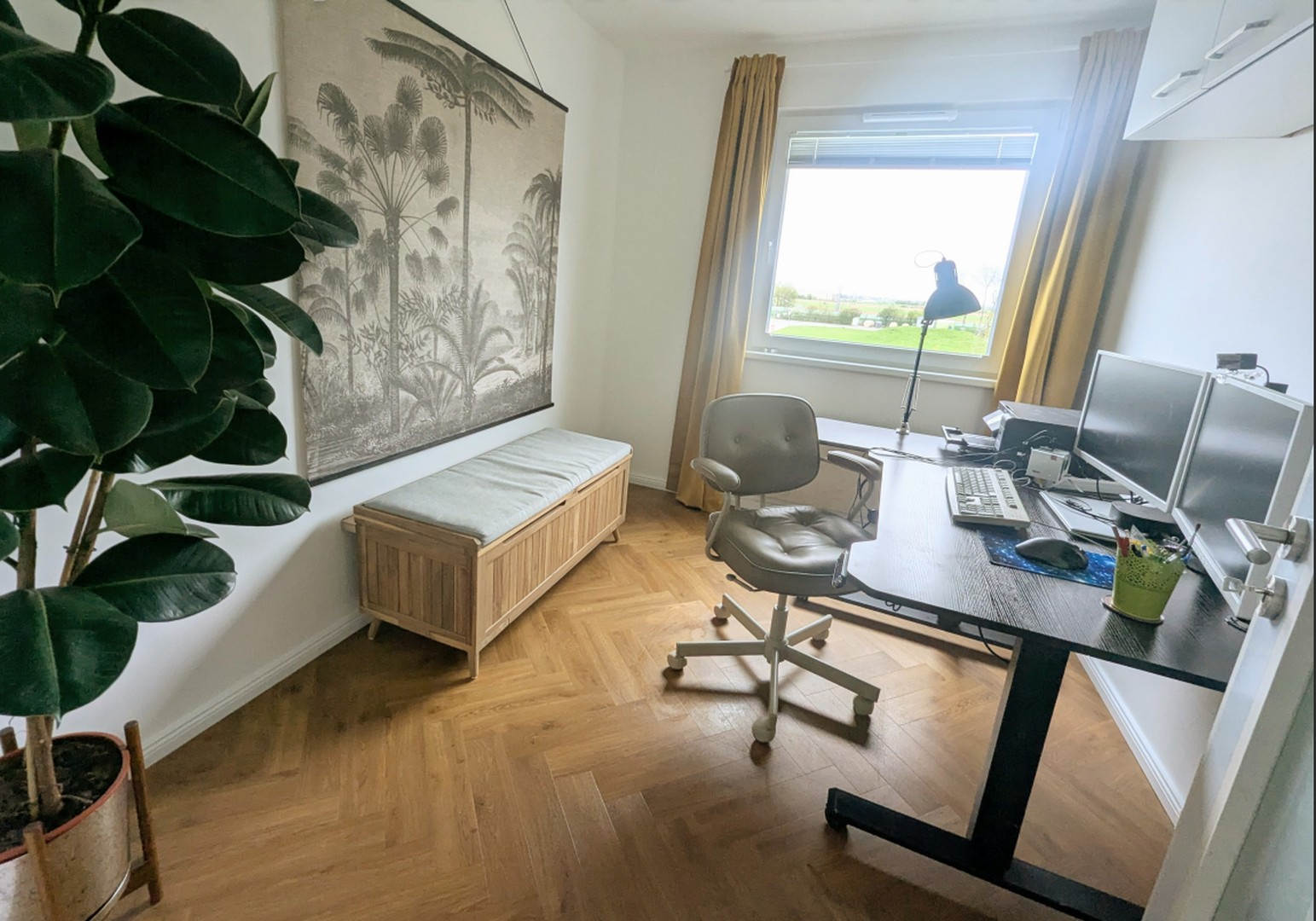 Büro / weiteres Kinderzimmer