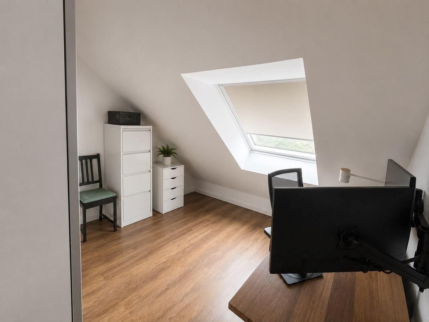 Zimmer 3 /Schlafzimmer /Büro