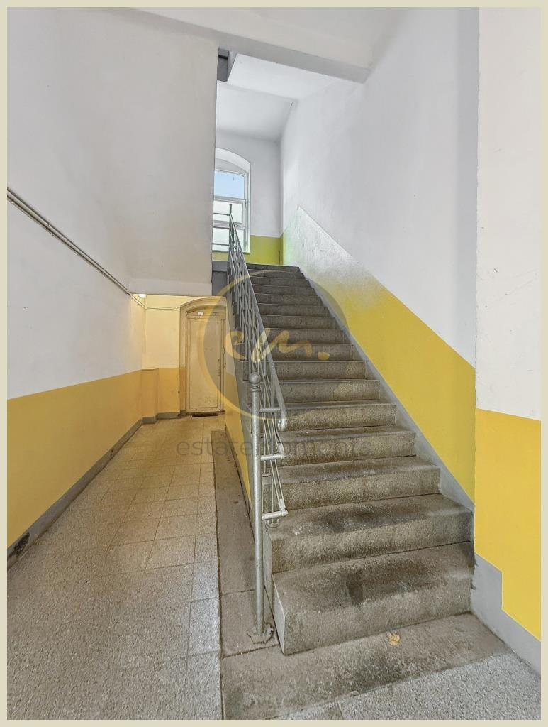 Treppenhaus (B)