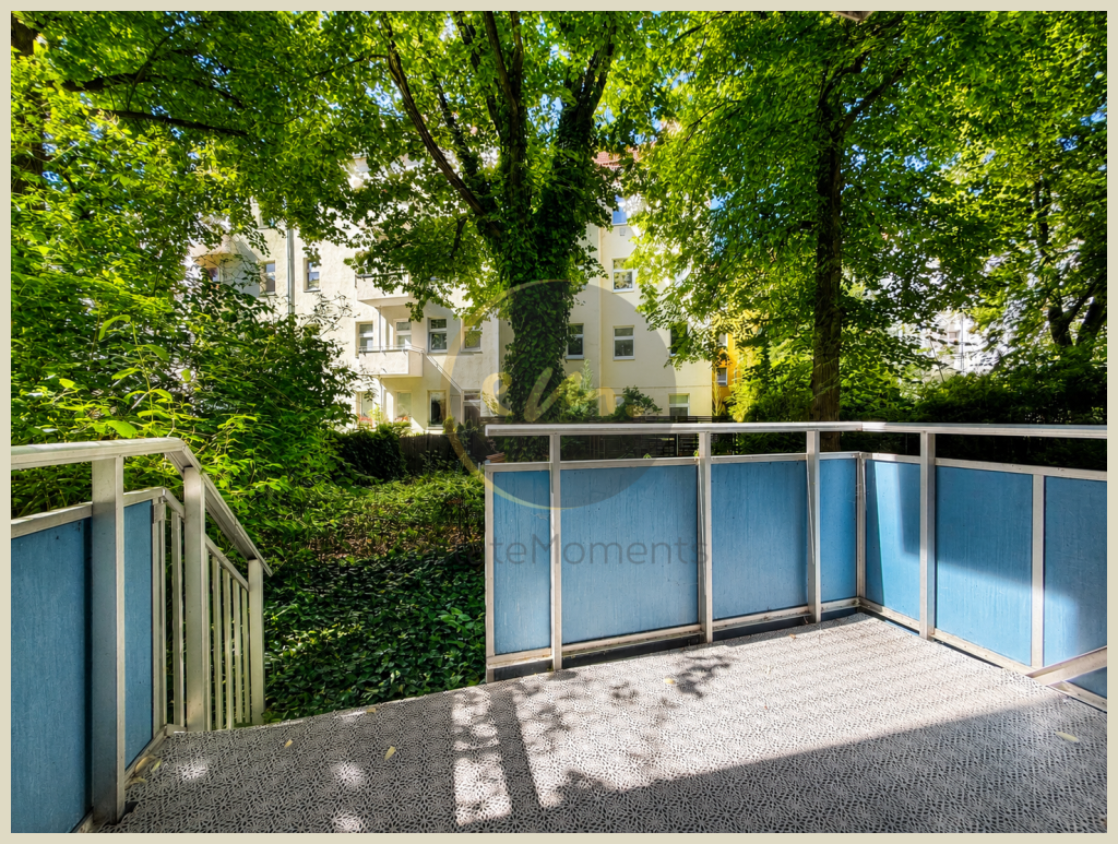 Balkon mit Gartenzugang