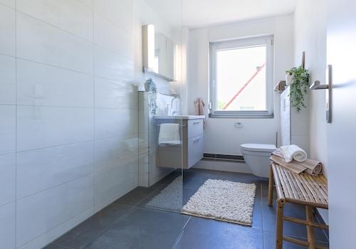 Badezimmer im OG