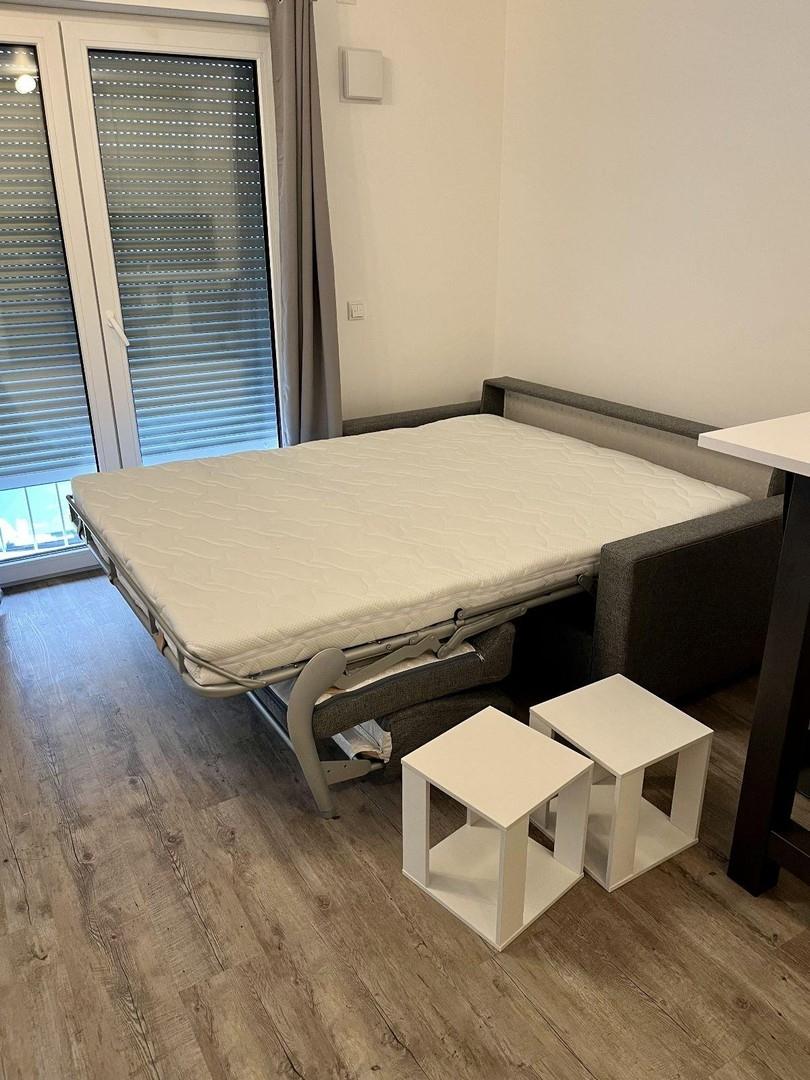 Klappbares Bett/Sofa