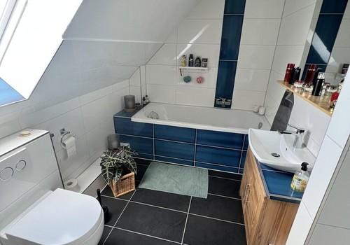 Neues Wannenbad Obergeschoss