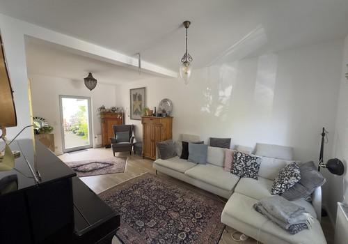 Wohnzimmer  Vorderhaus