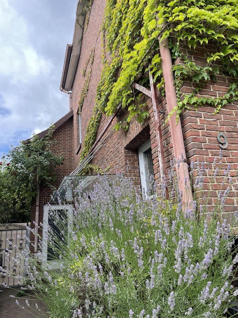 Blick zum Durchgang