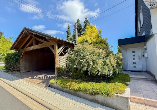 Carport