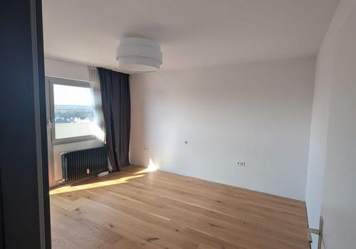 Master-Bedroom