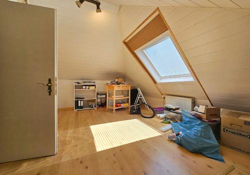 Schlafzimmer DG