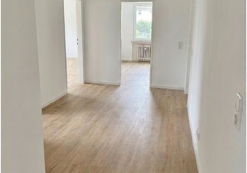 Diele nach Modernisierung