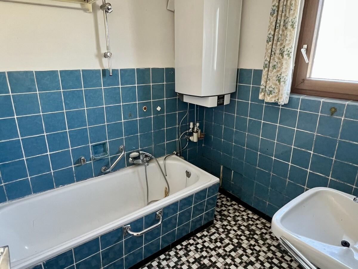 Badezimmer EG