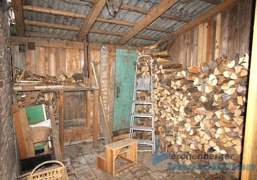 Holzschuppen.jpg