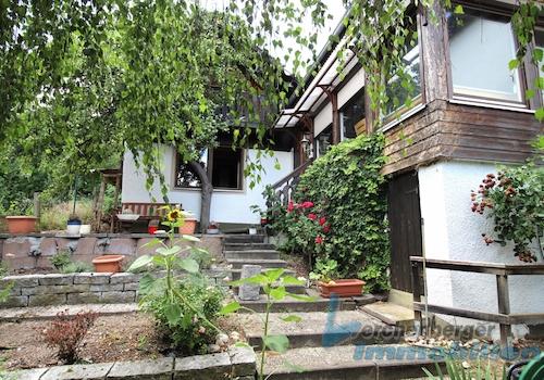 Haus mit Garten.jpg