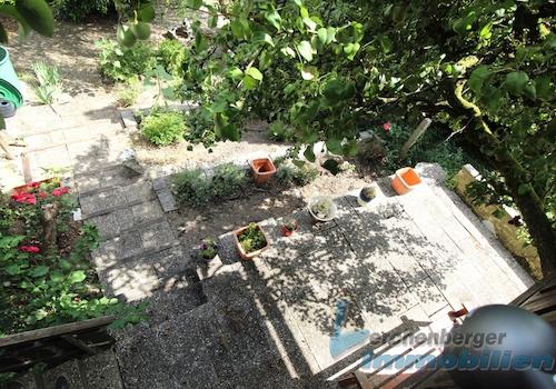 Blick in den Garten.jpg