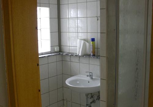Niedervellmarsche Str. 19a