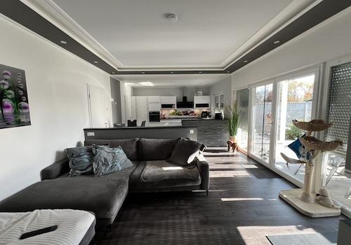 Wohnzimmer/Zimmer 1
