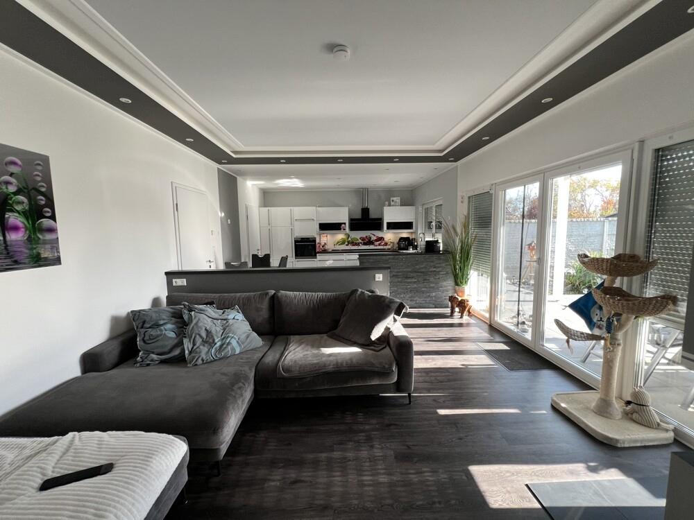 Wohnzimmer/Zimmer 1