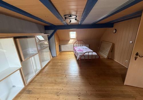 Dachgeschoss-Schlafzimmer