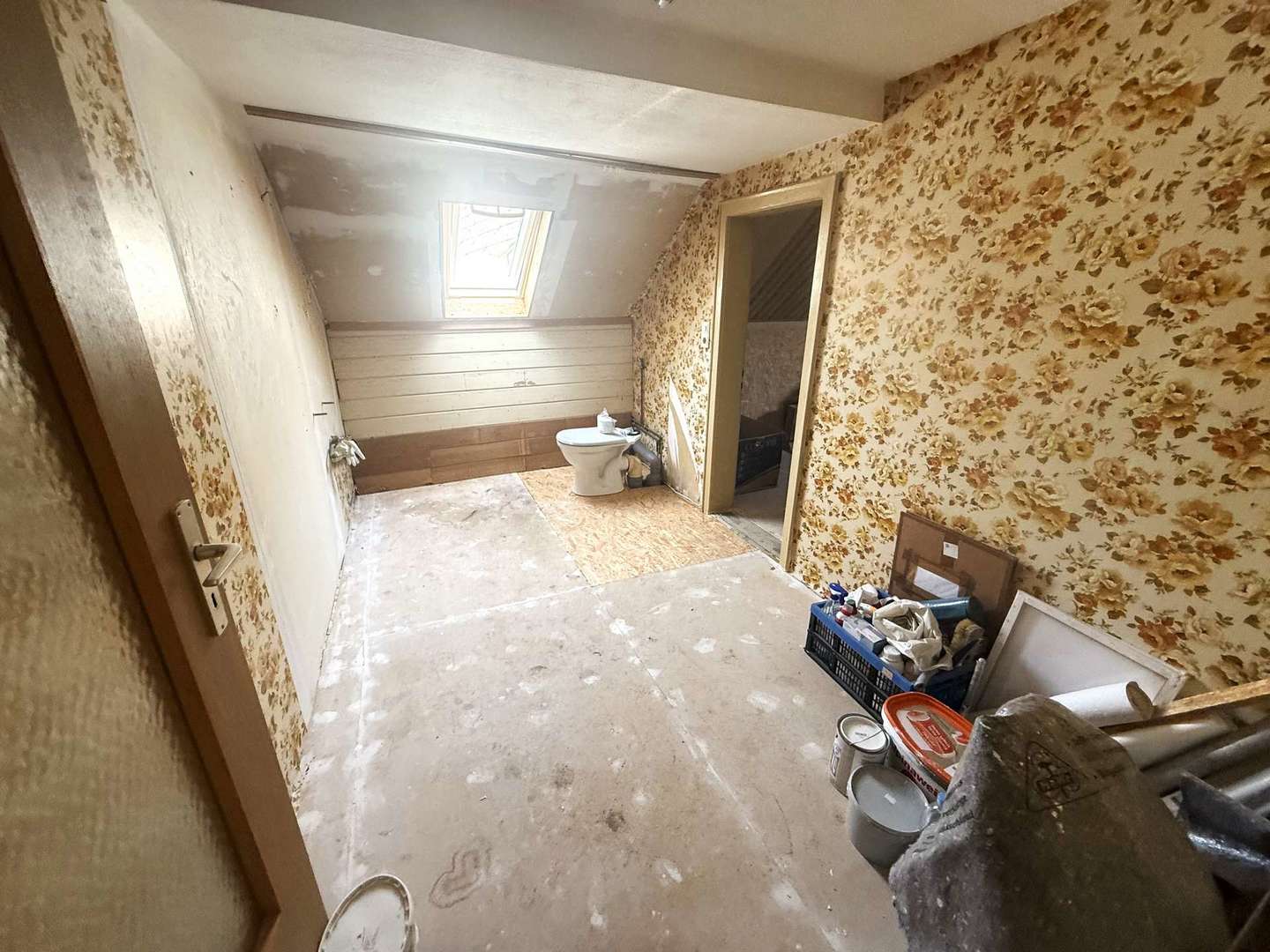 1129 E - Zimmer DG