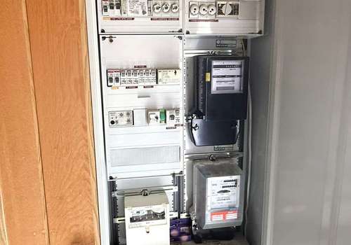 1129 F - Stromkasten