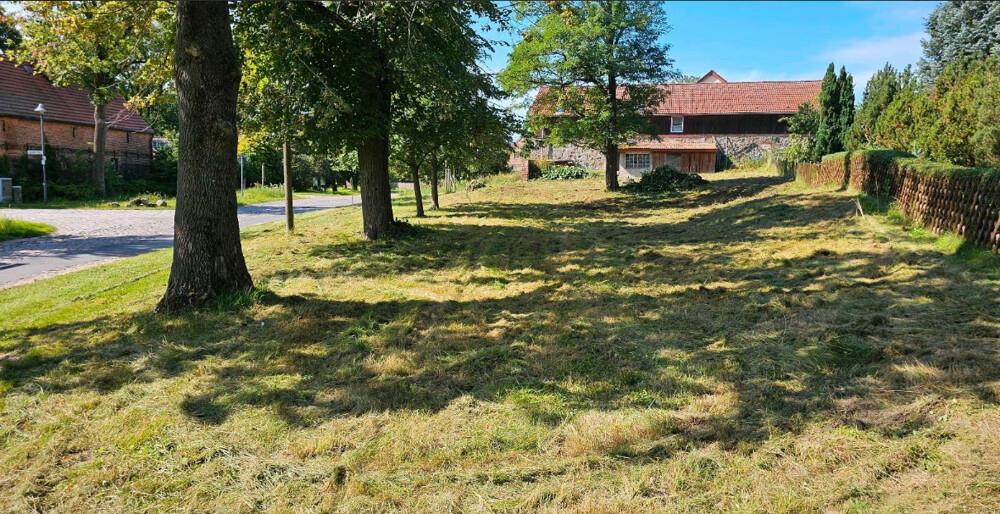 660 m² Bauland