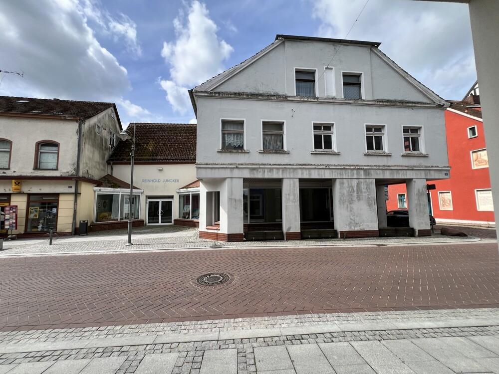 Ueckerstr.