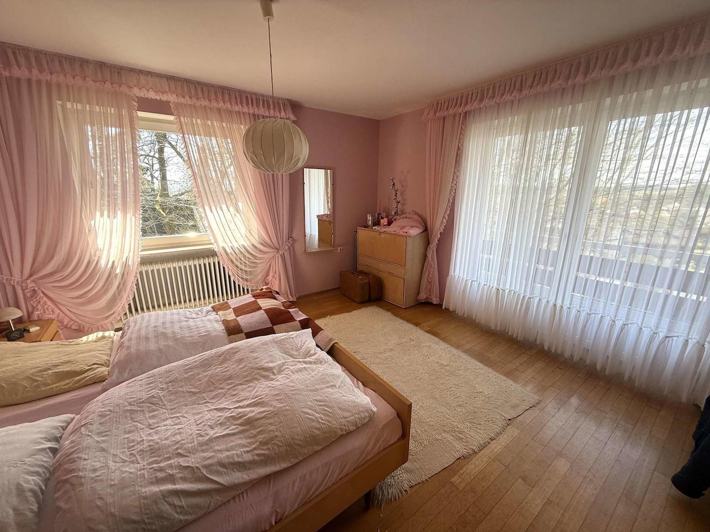 1126 H - Schlafzimmer