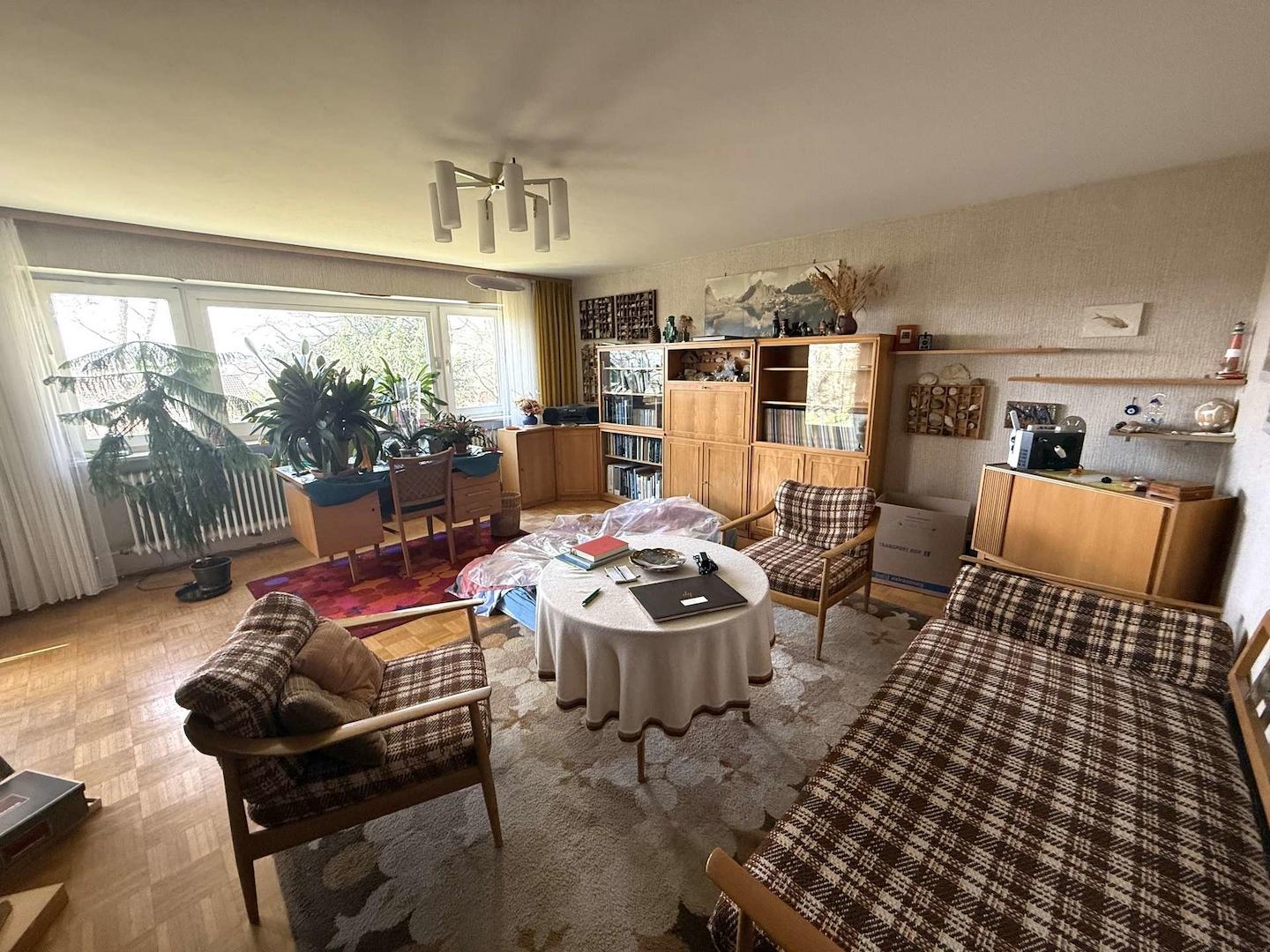 1126 I - Arbeitszimmer UG