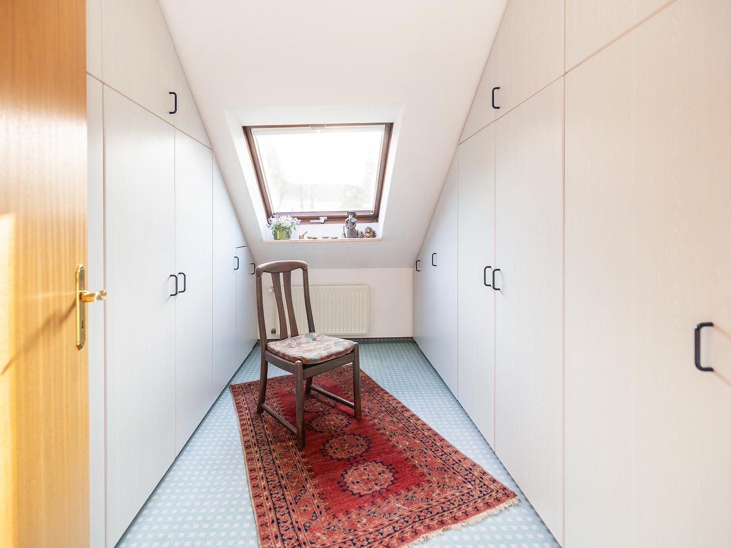 Ankleidezimmer DG