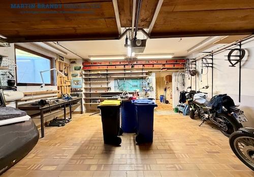 Doppelgarage / Werkstatt
