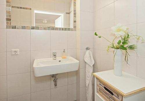 Gästetoilette UG